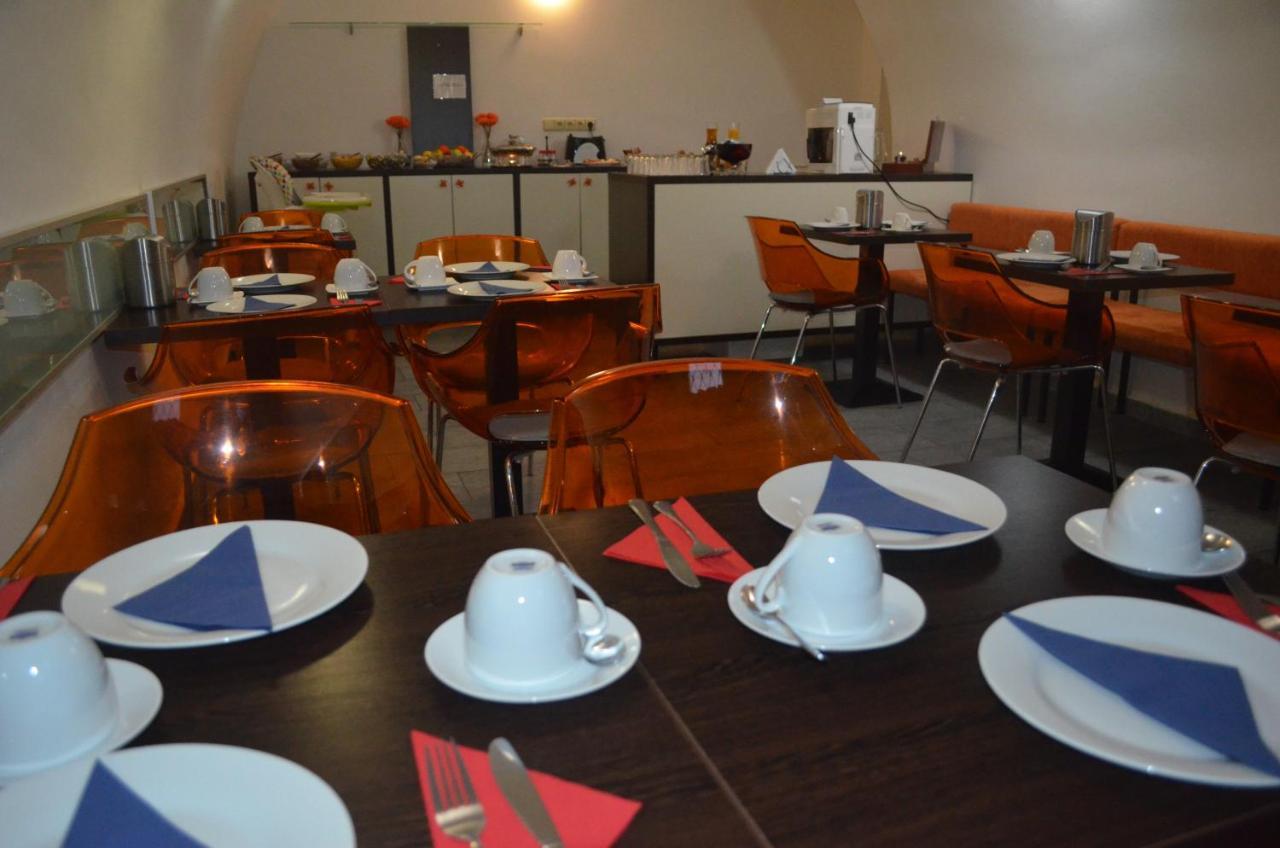佩里格林酒店 Český Krumlov 外观 照片