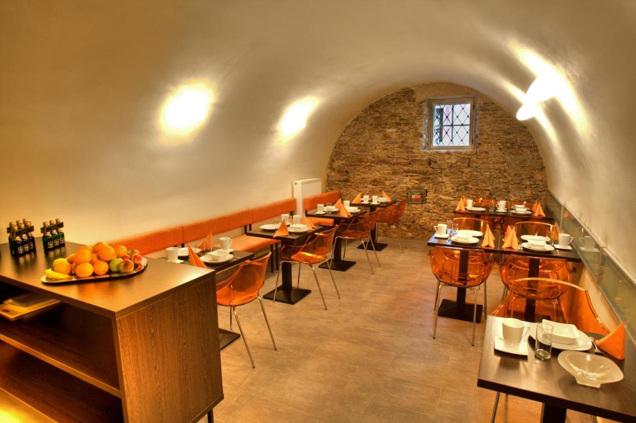 佩里格林酒店 Český Krumlov 外观 照片